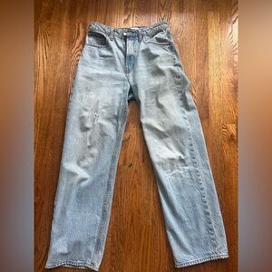 Abercrombie and Fitch “the loose high rise”